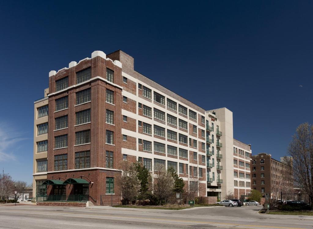Courtyard by marriott omaha downtownold market area